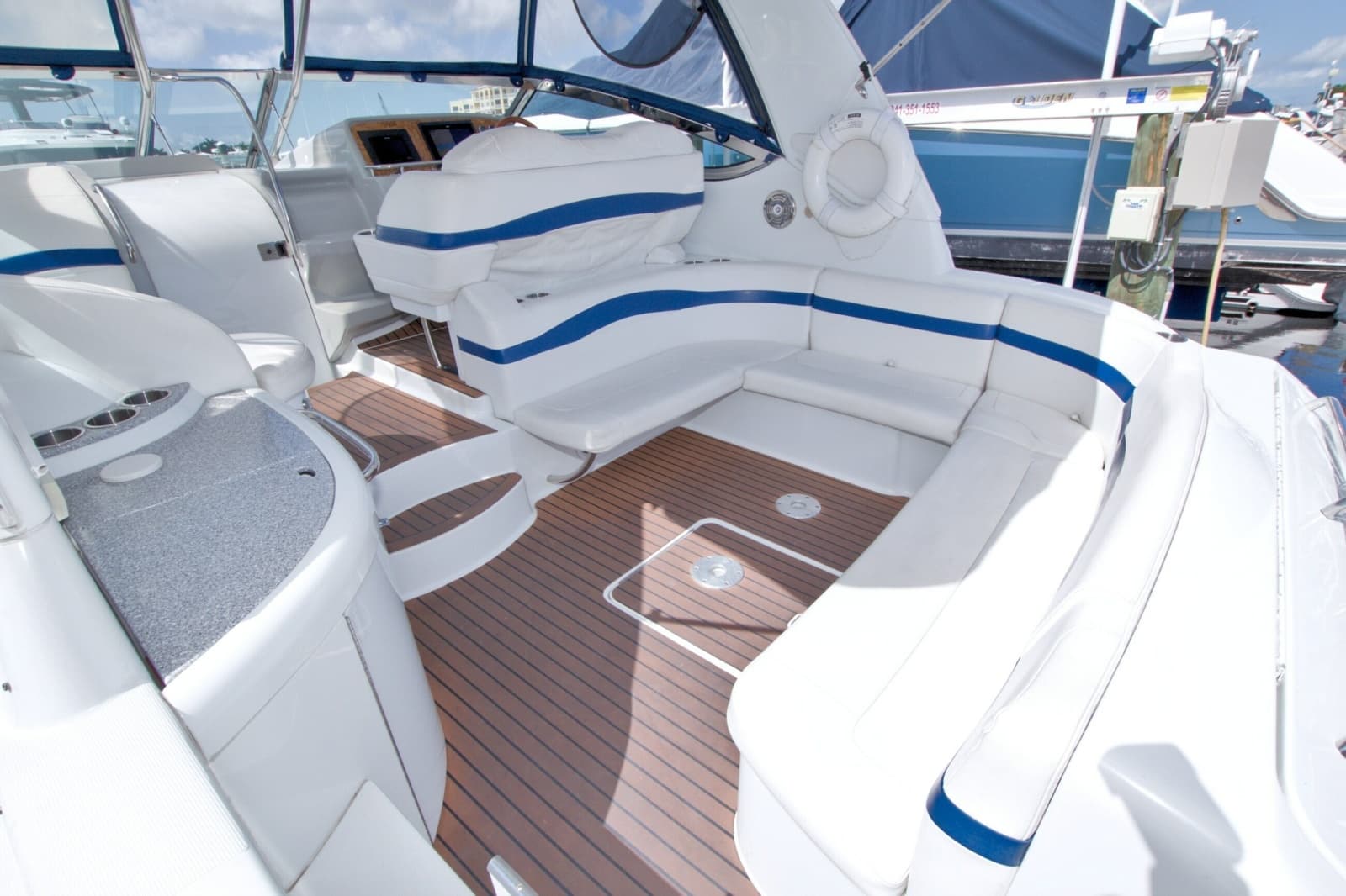 2008 Formula 40 Performance Cruiser - Photo 18