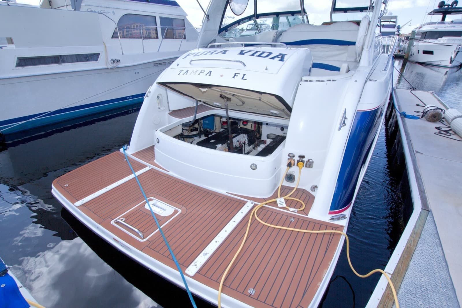 2008 Formula 40 Performance Cruiser - Photo 54