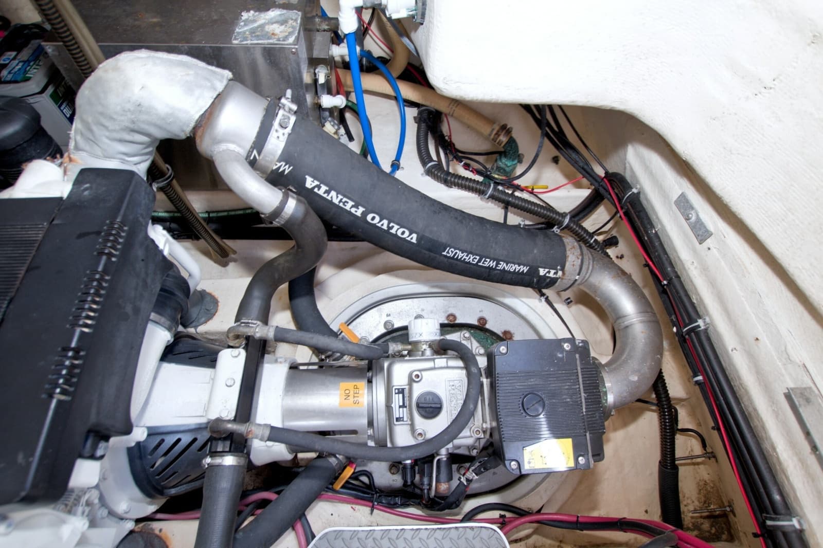 2008 Formula 40 Performance Cruiser - Photo 63