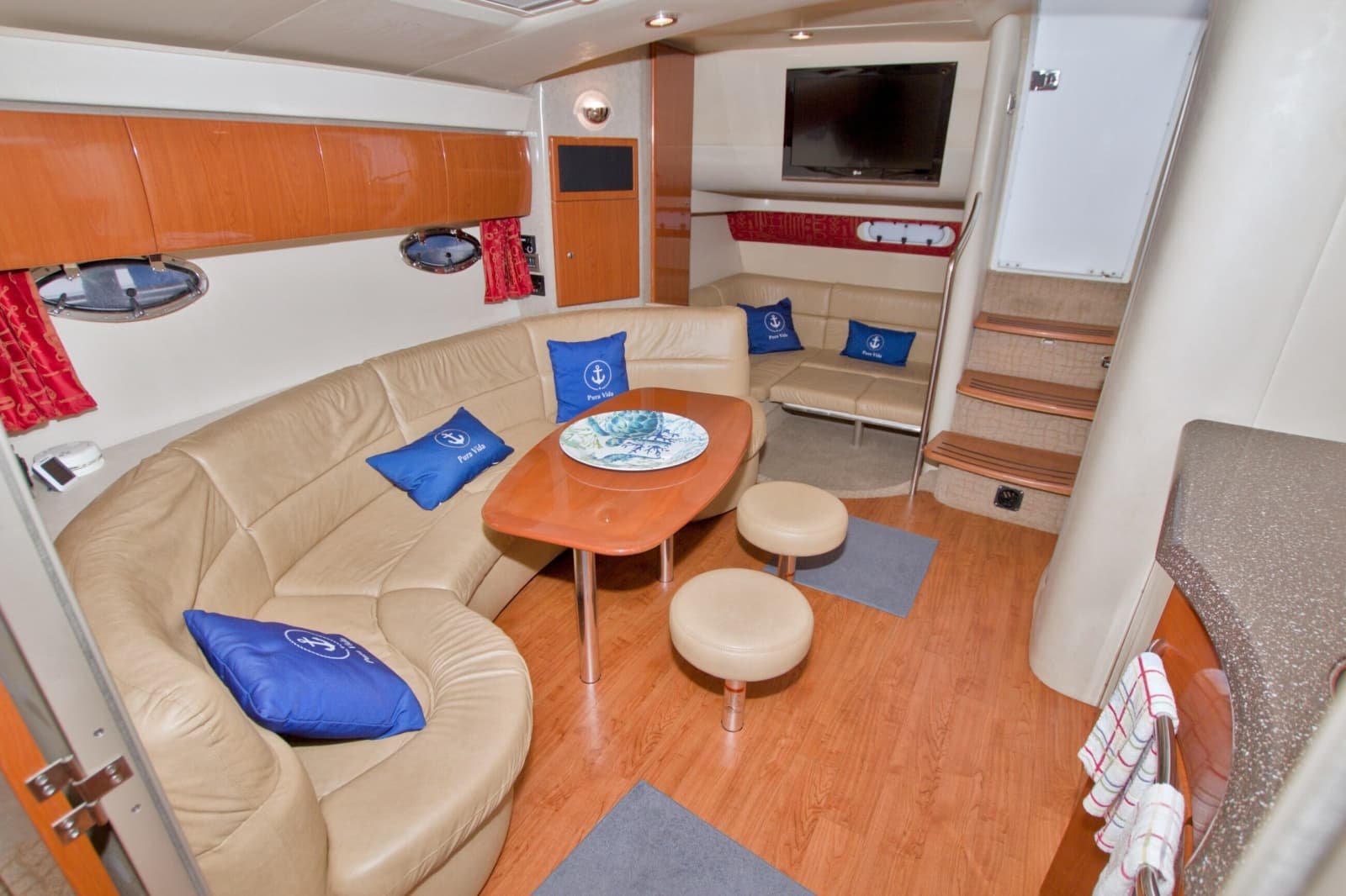 2008 Formula 40 Performance Cruiser - Photo 40