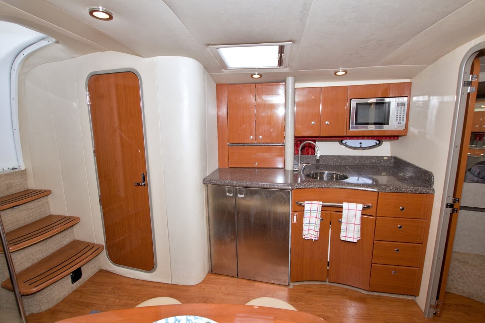 2008 Formula 40 Performance Cruiser - Photo 34