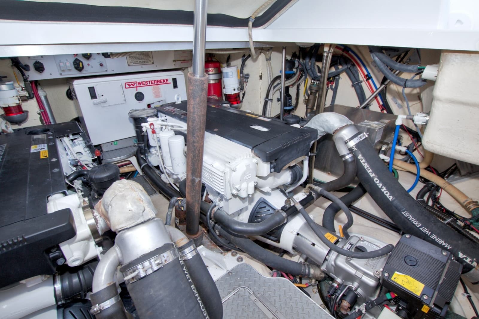 2008 Formula 40 Performance Cruiser - Photo 62