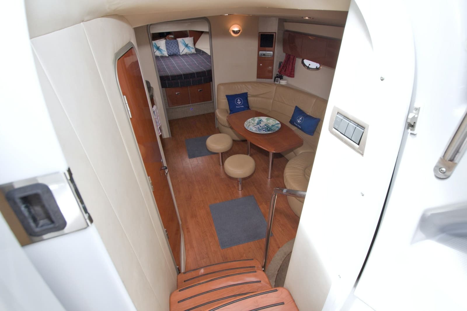 2008 Formula 40 Performance Cruiser - Photo 32
