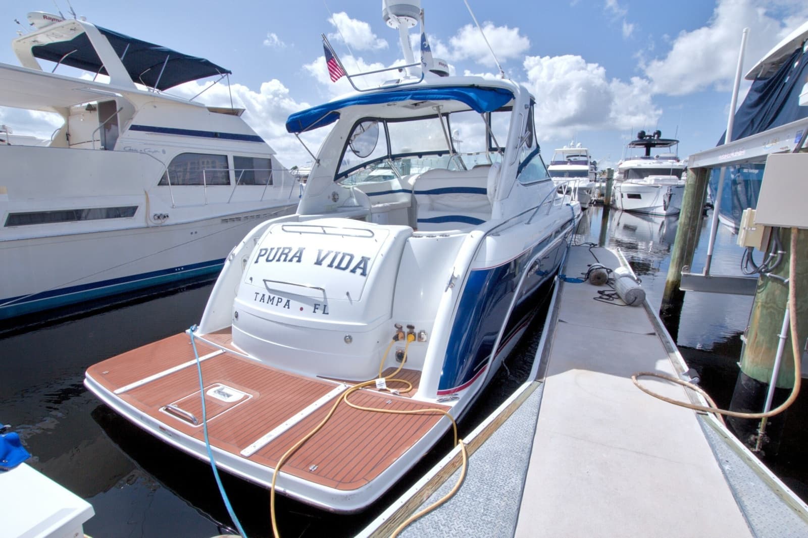2008 Formula 40 Performance Cruiser - Photo 16