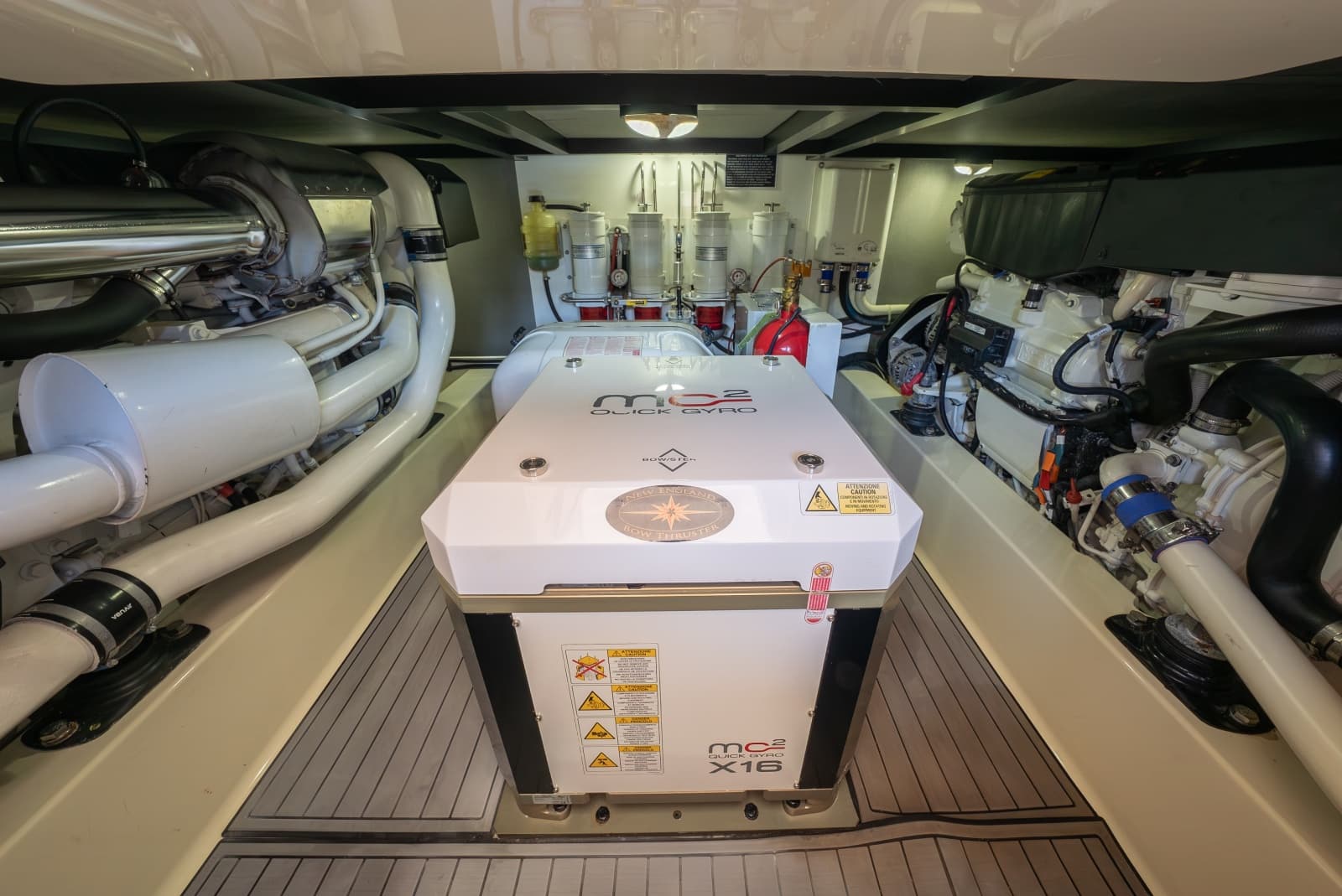 2019 Palm Beach Motor Yachts 55 Sedan - Photo 24