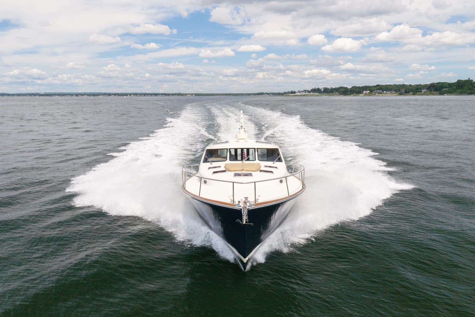 2019 Palm Beach Motor Yachts 55 Sedan - Photo 2