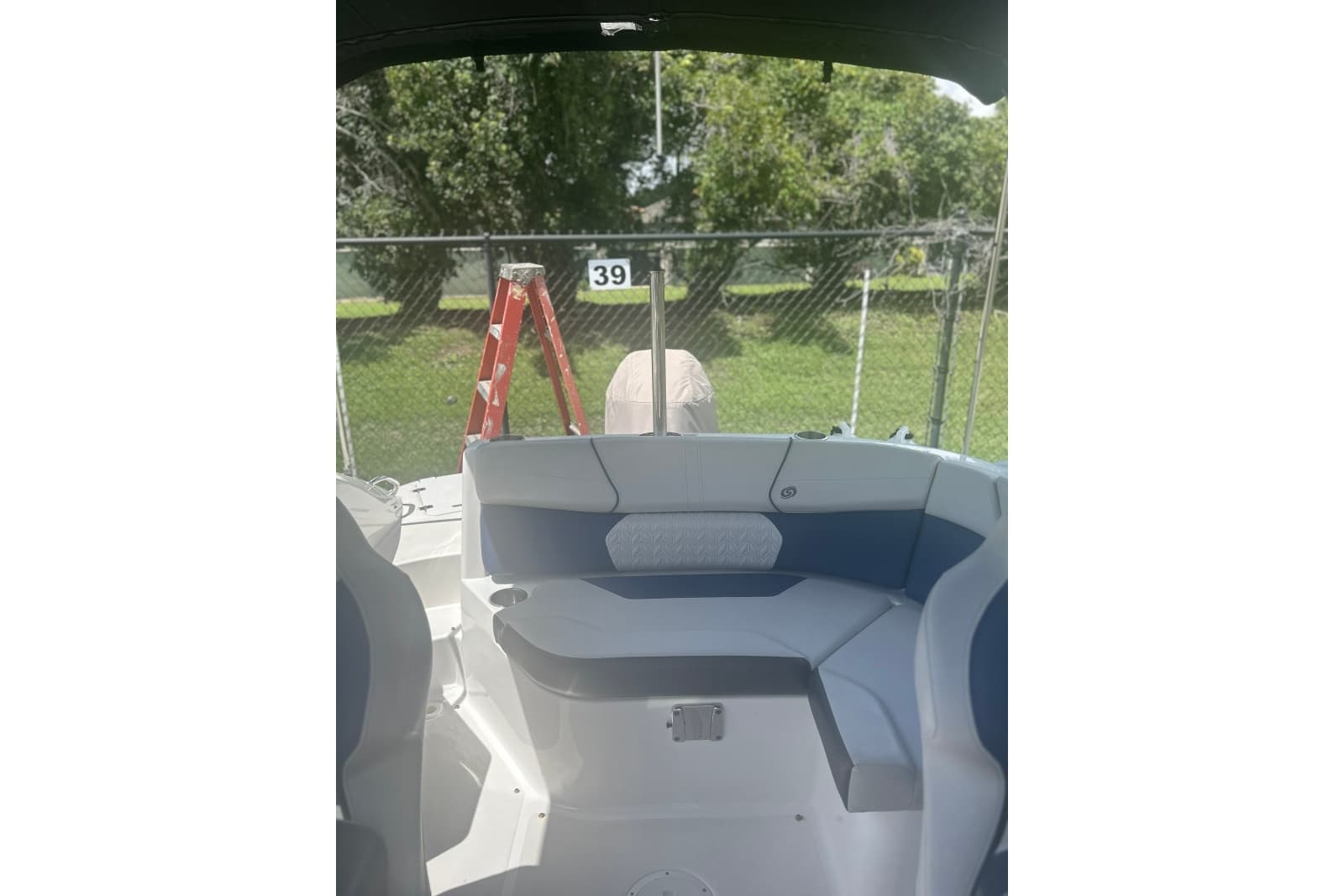2022 Hurricane Sundeck 2200 OB - Photo 12
