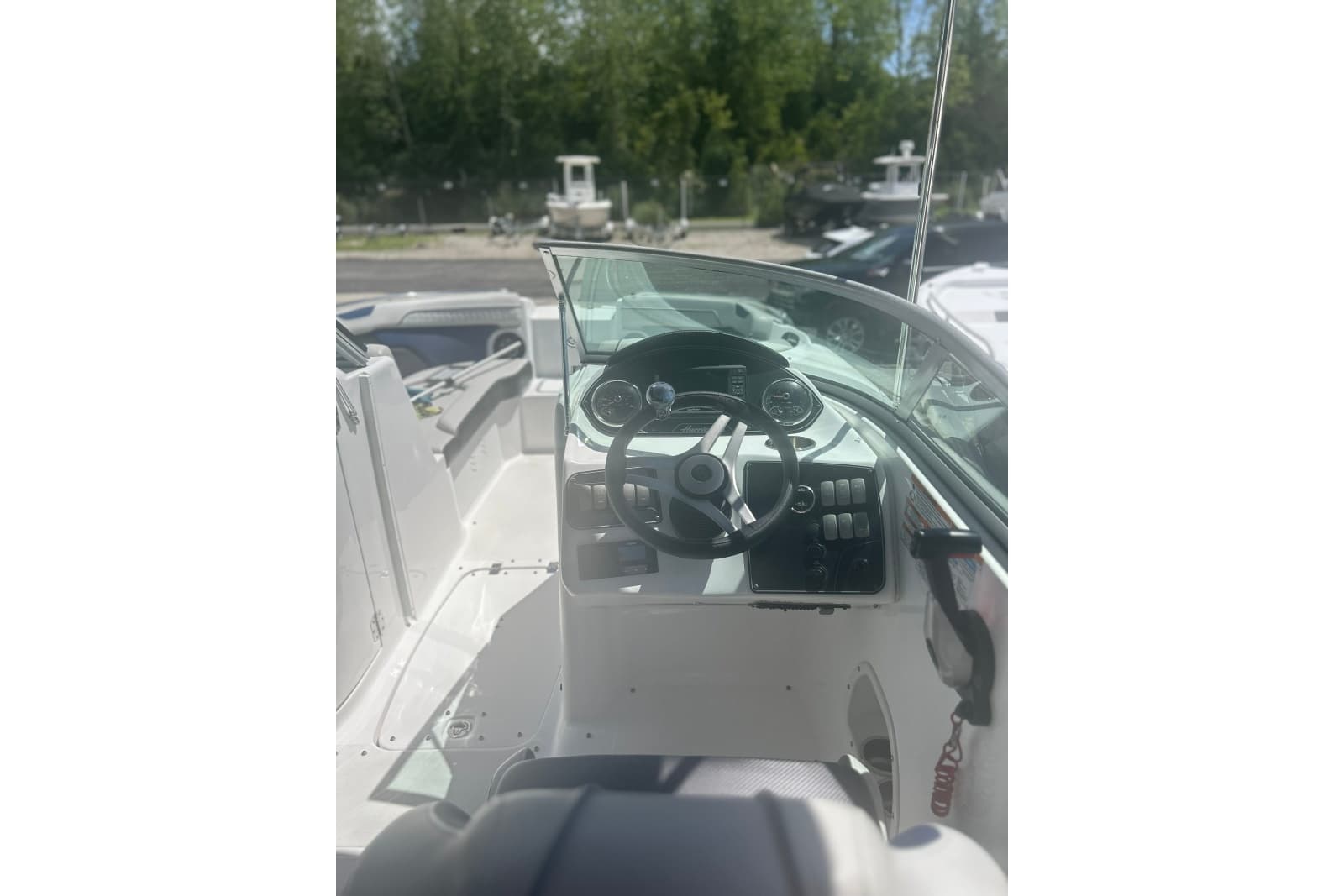 2022 Hurricane Sundeck 2200 OB - Photo 17