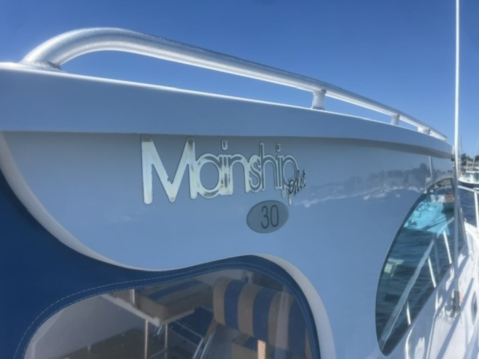 1999 Mainship Pilot Sedan - Photo 10