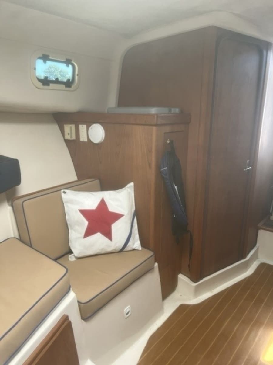 1999 Mainship Pilot Sedan - Photo 33