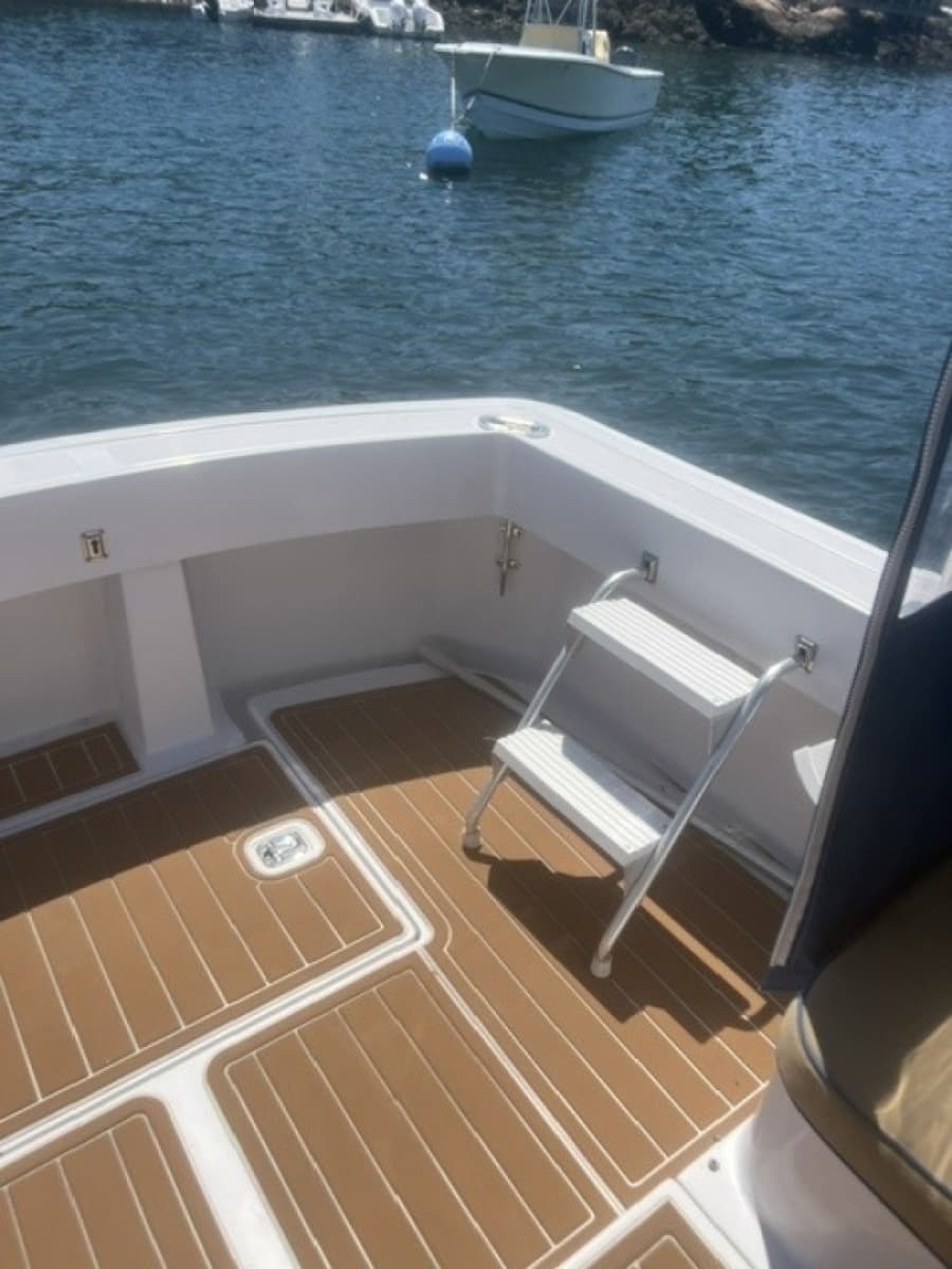 1999 Mainship Pilot Sedan - Photo 22