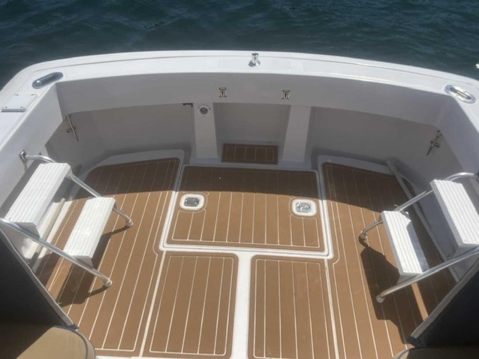 1999 Mainship Pilot Sedan - Photo 21