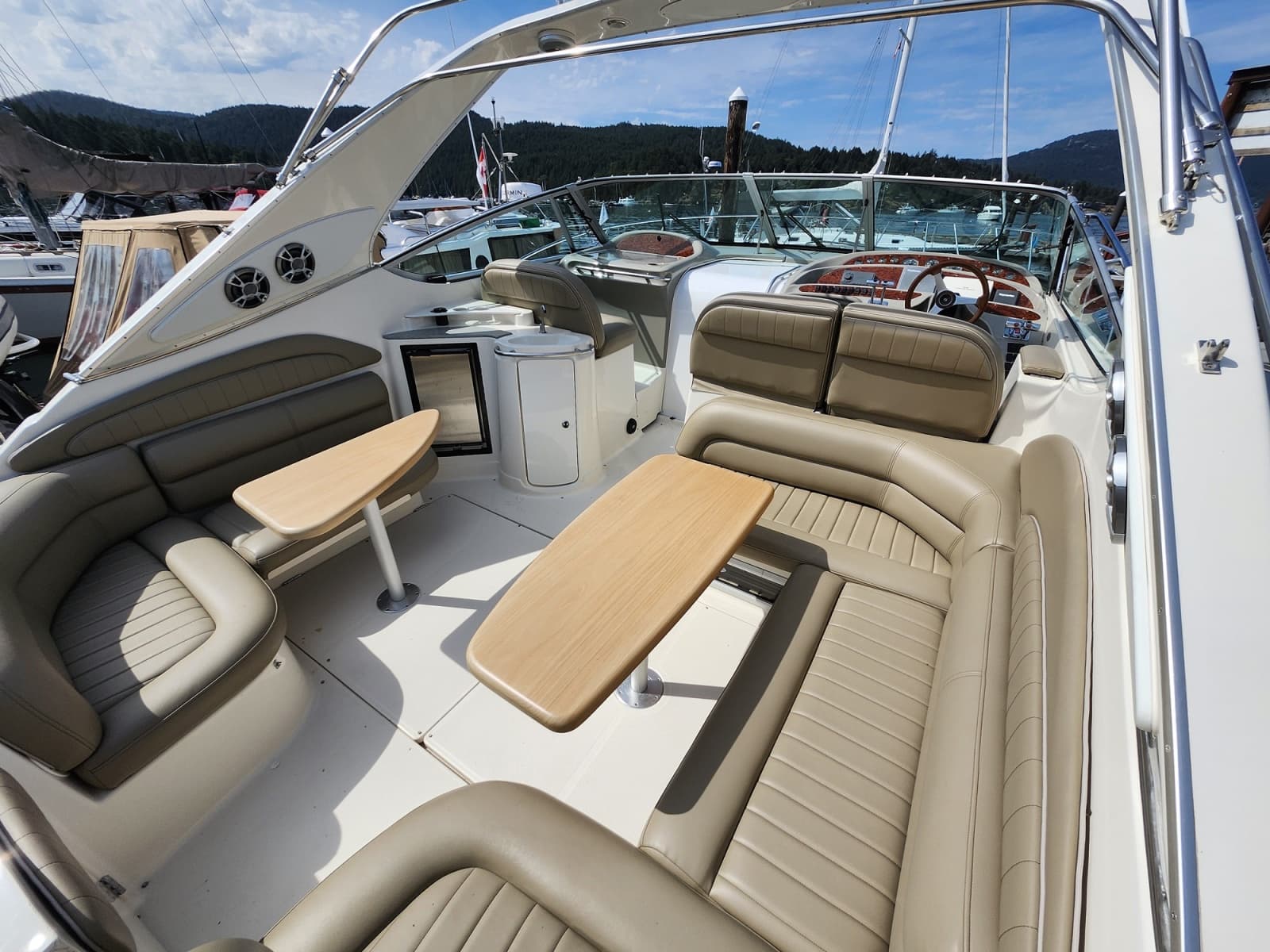 1997 Maxum 4100 SCR - Photo 9