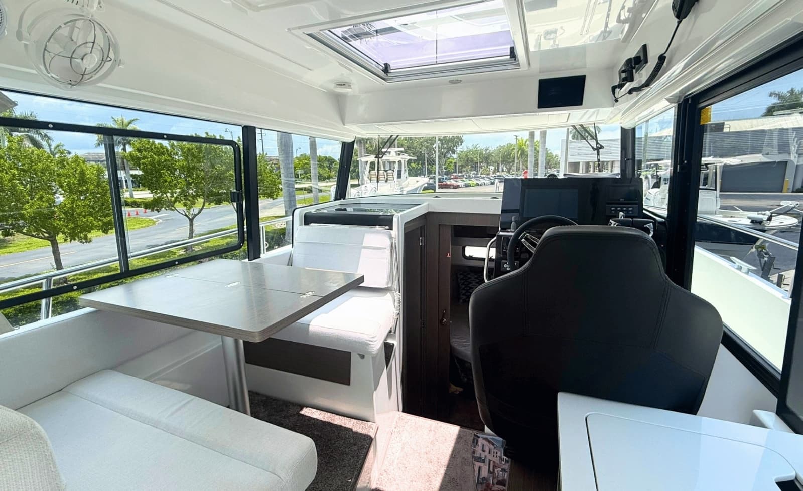 2025 Jeanneau NC 895 Sport S2 - Photo 24