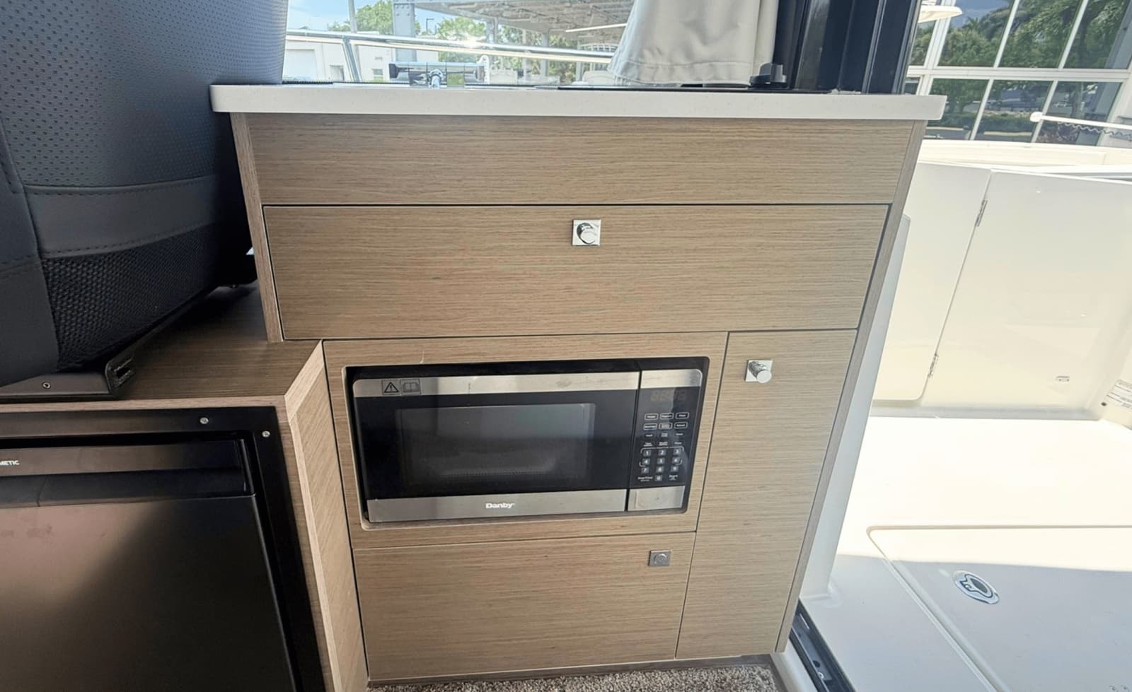 2025 Jeanneau NC 895 Sport S2 - Photo 37