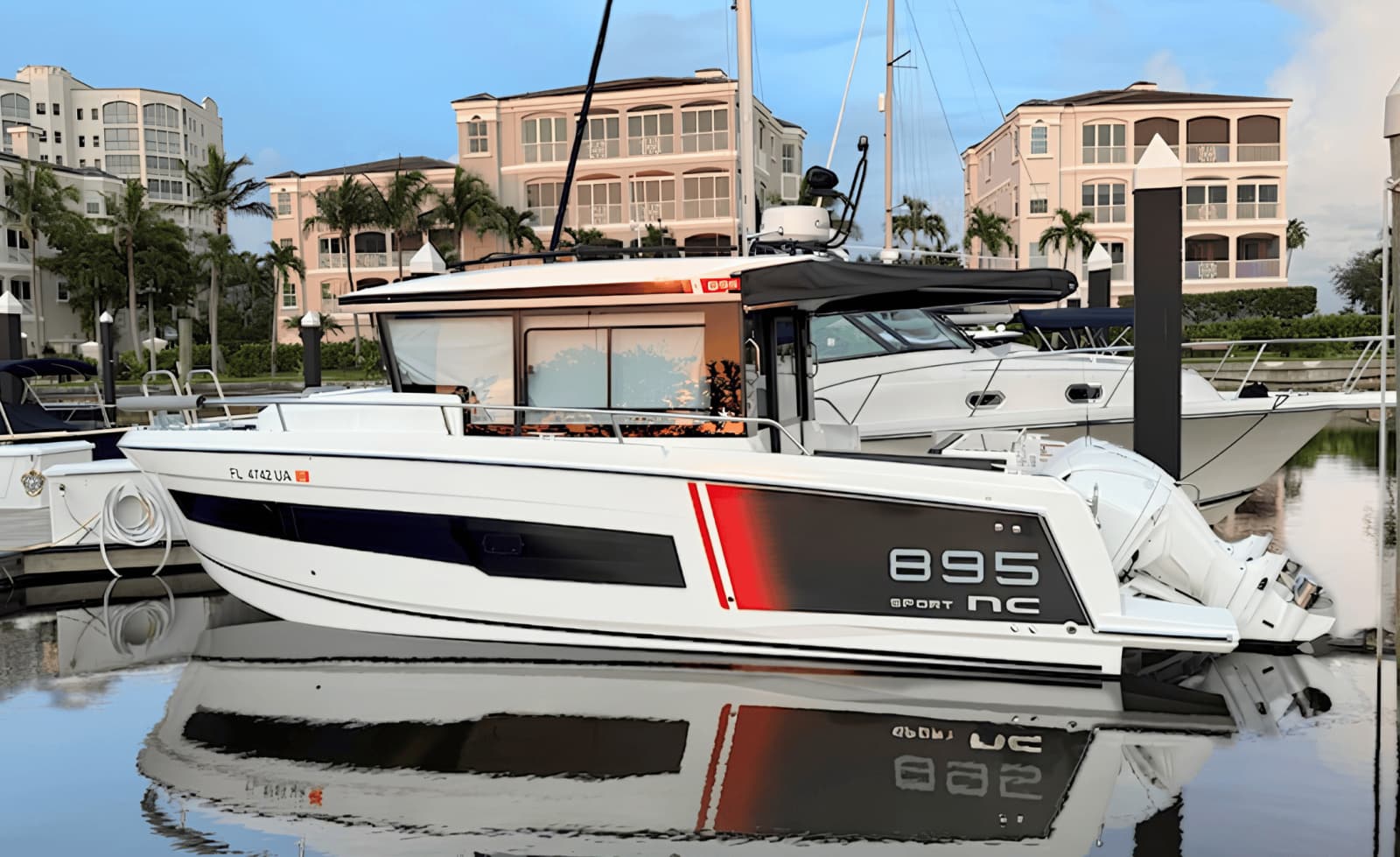 2025 Jeanneau NC 895 Sport S2 - Photo 2