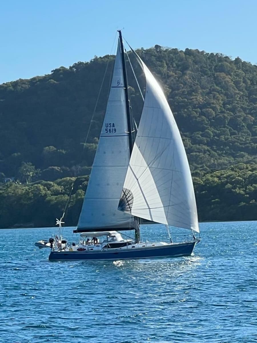 2015 Hylas 56 - Photo 37
