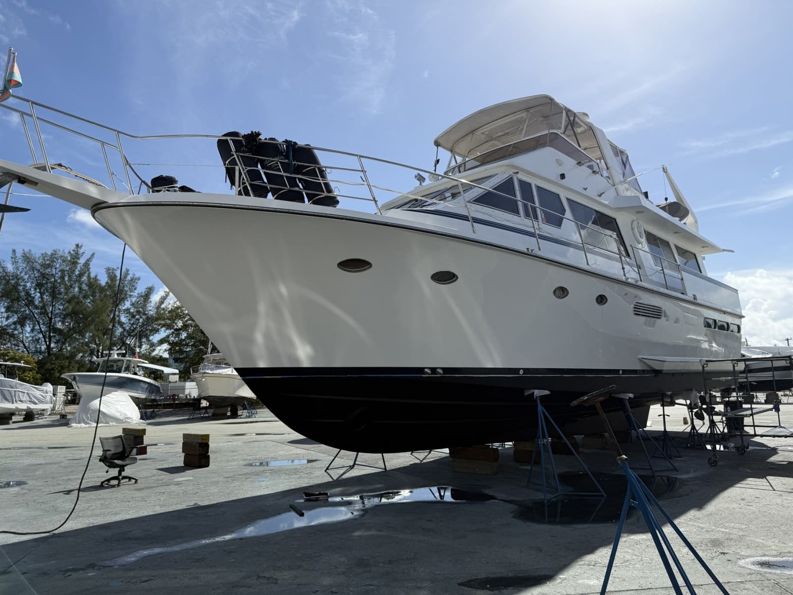 1988 Viking Pilothouse Motor Yacht - Photo 54
