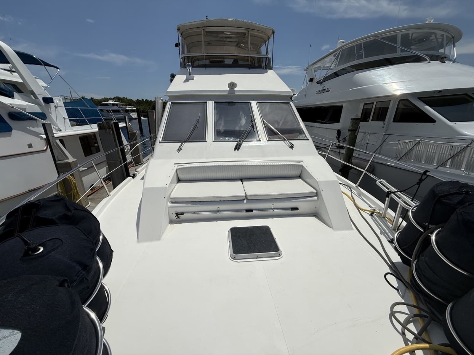 1988 Viking Pilothouse Motor Yacht - Photo 47