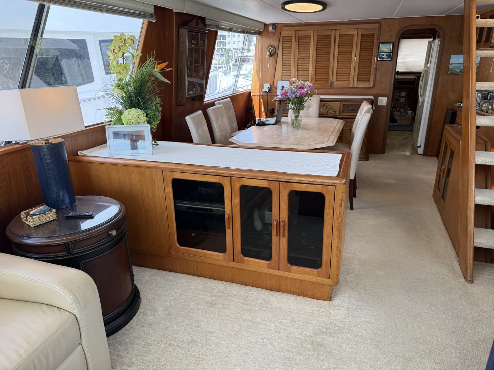 1988 Viking Pilothouse Motor Yacht - Photo 4