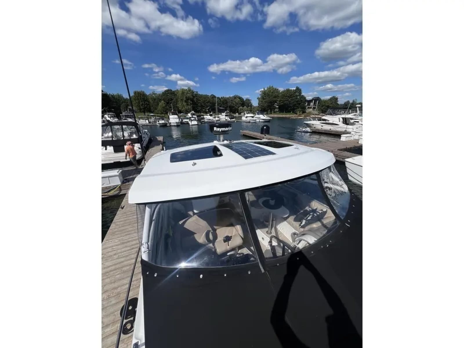 2010 Cruisers Yachts 360 Express - Photo 6