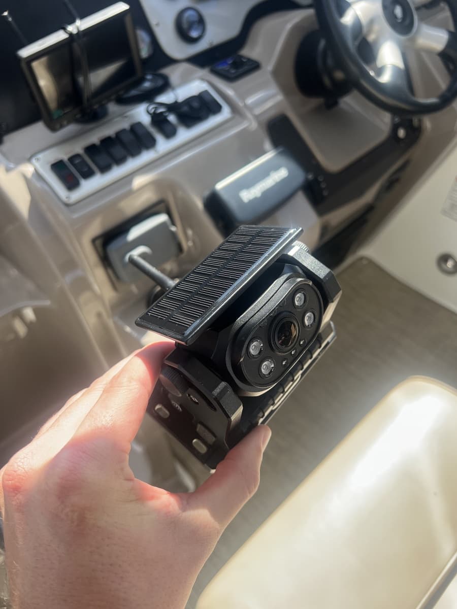 2010 Cruisers Yachts 360 Express - Photo 19