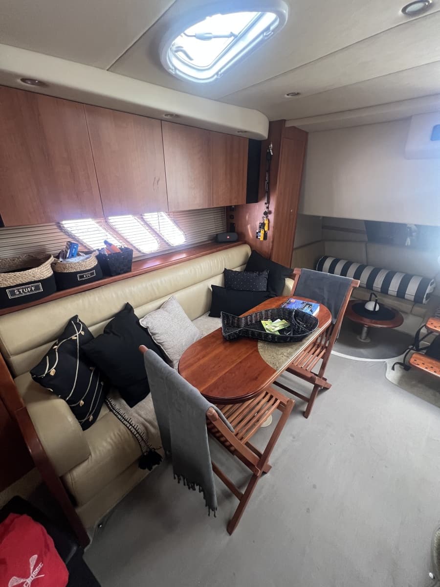 2010 Cruisers Yachts 360 Express - Photo 26