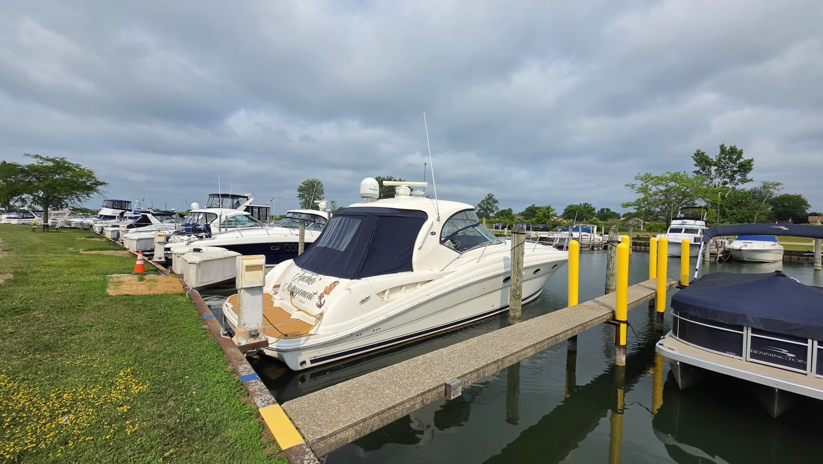 2005 Sea Ray 420 Sundancer - Photo 3
