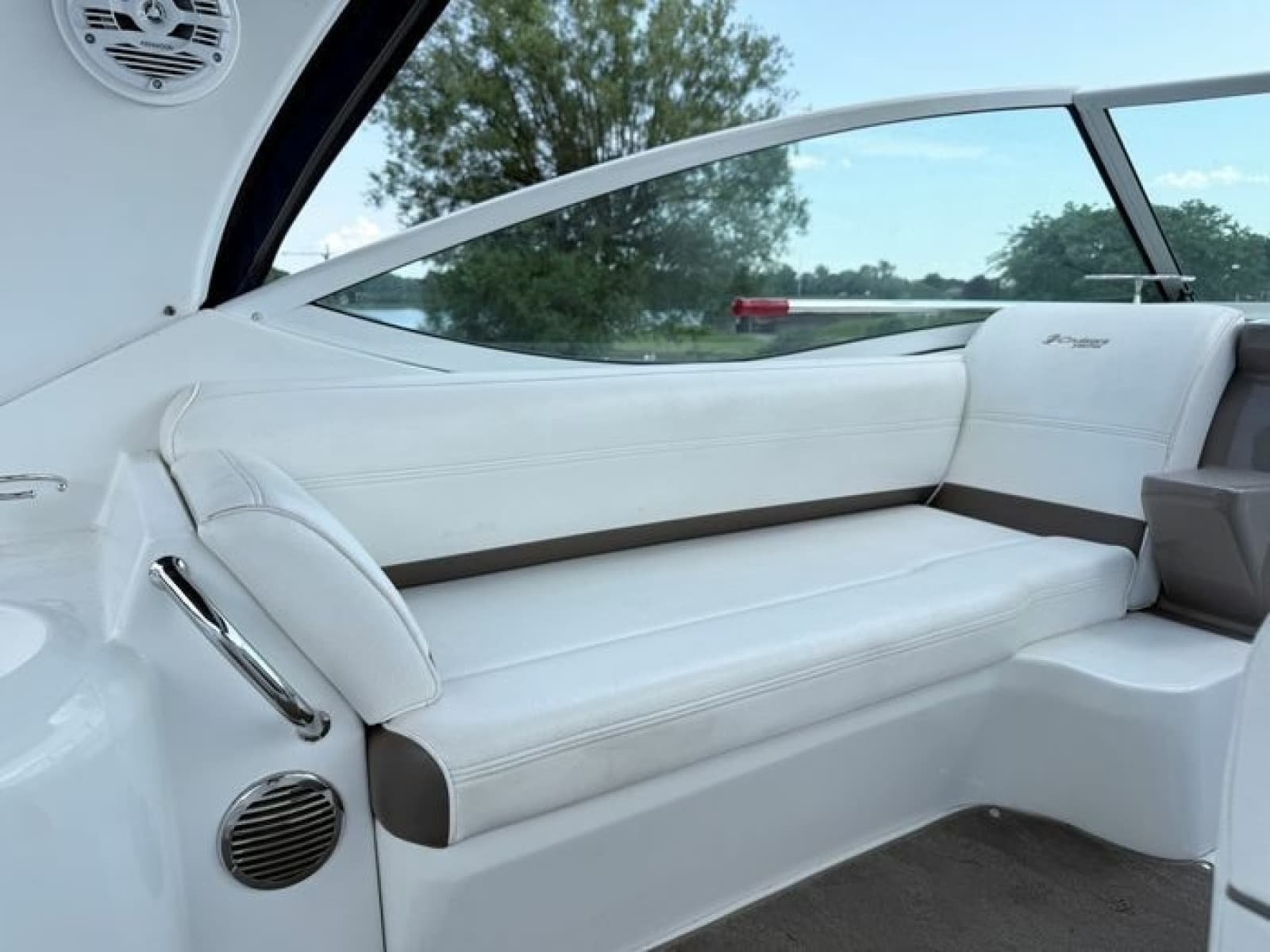 2009 Cruisers Yachts 300 CXi - Photo 14