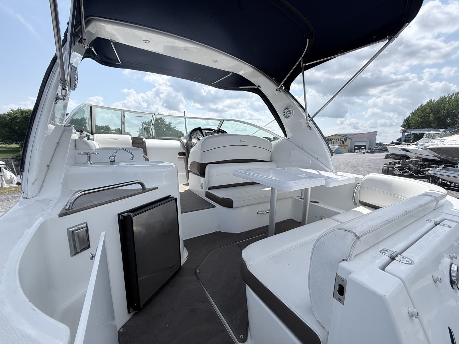2009 Cruisers Yachts 300 CXi - Photo 9