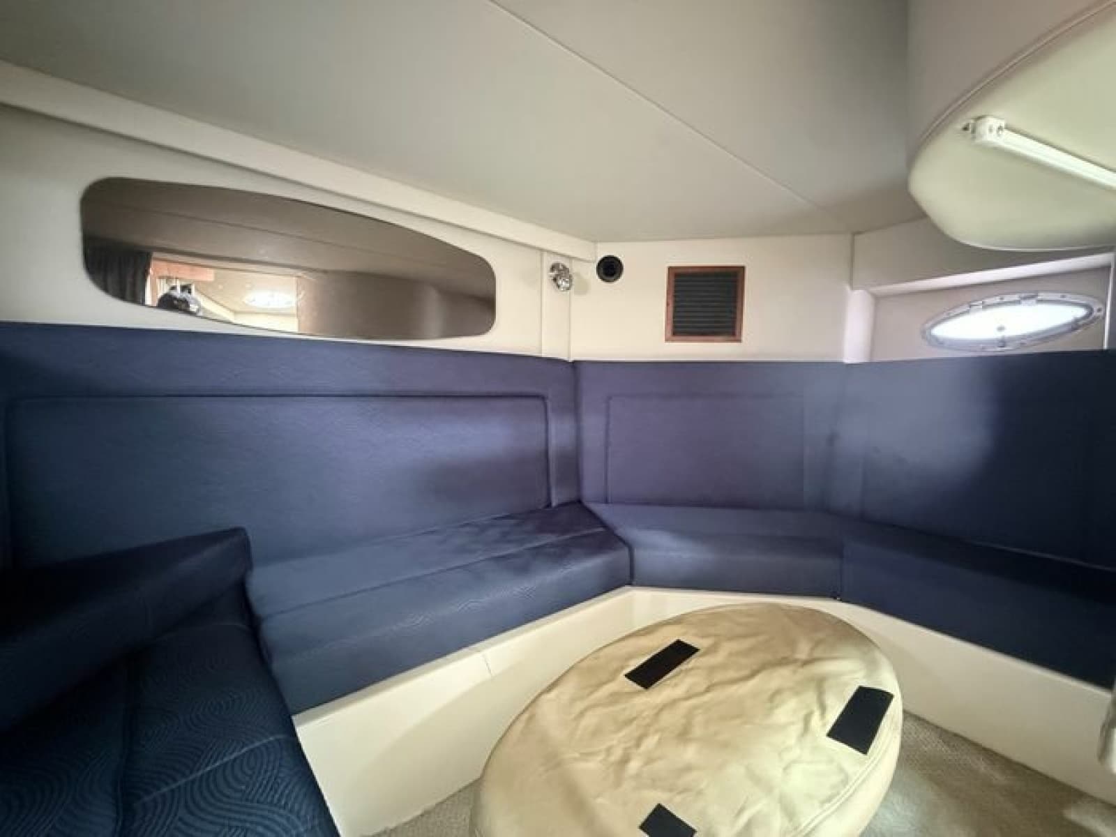 2009 Cruisers Yachts 300 CXi - Photo 30
