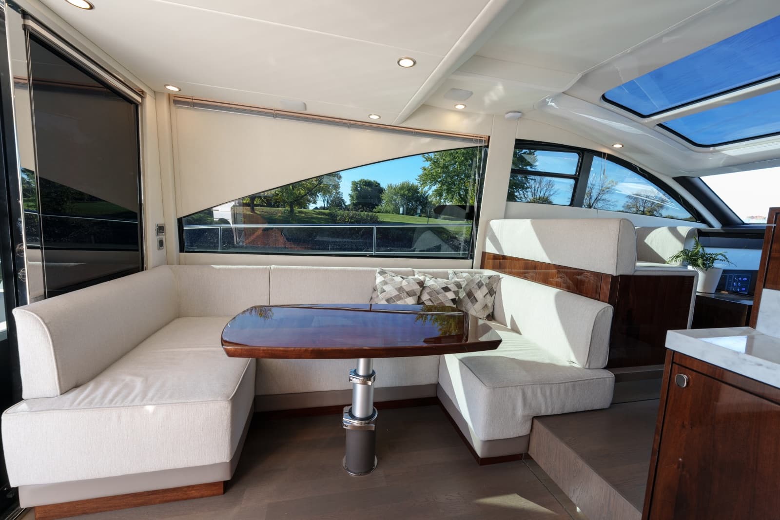 2023 Fairline Targa 50 - Photo 26
