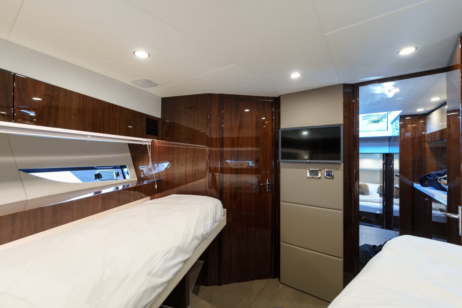 2023 Fairline Targa 50 - Photo 48
