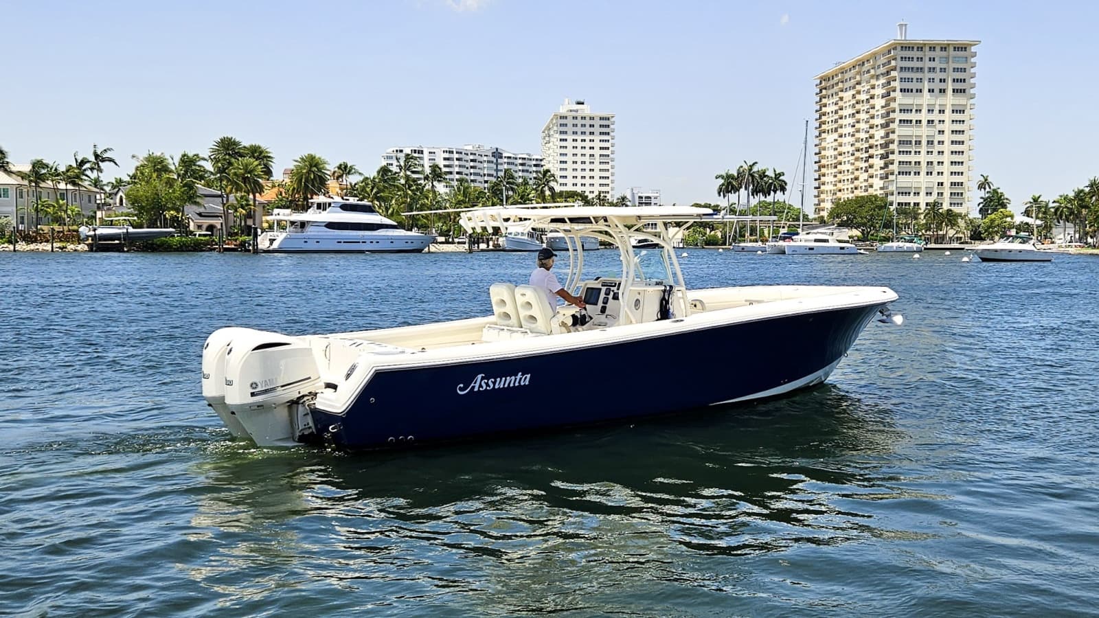 2014 Sailfish 320CC - Photo 3