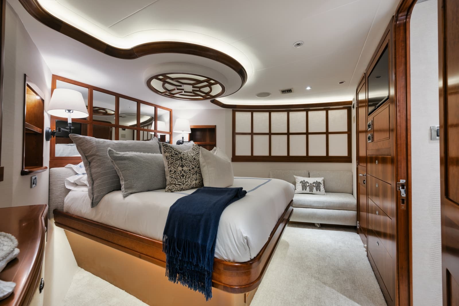 2003 Westport Raised Pilothouse MY - Photo 21