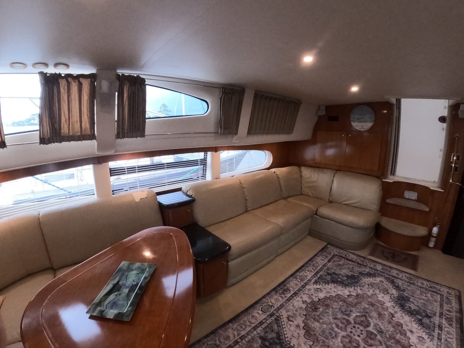 2002 Carver 466 Motor Yacht - Photo 11
