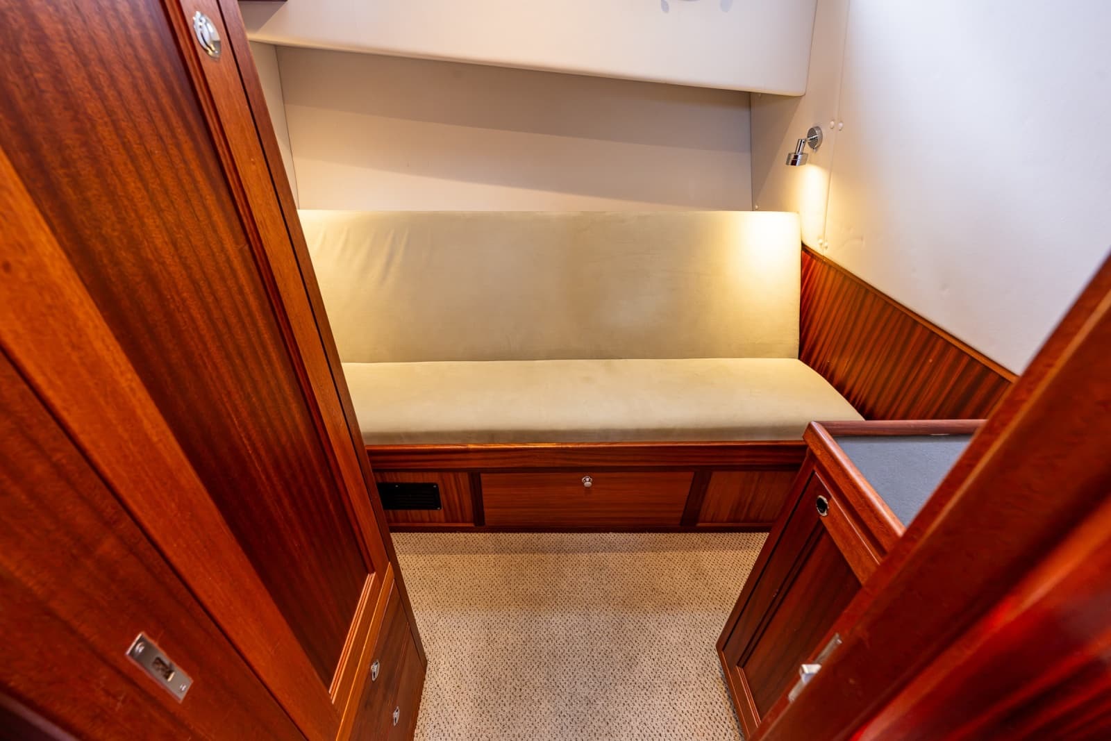 2014 Nordic Tugs 39 - Photo 13
