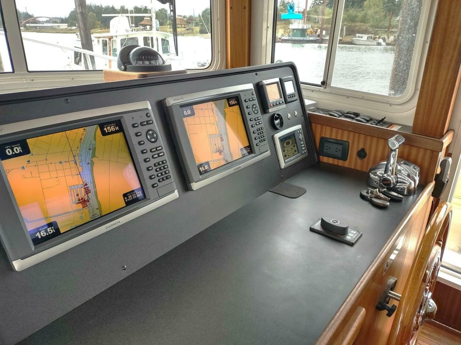 2014 Nordic Tugs  - Photo 4
