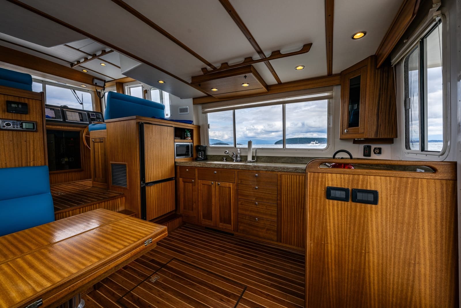 2014 Nordic Tugs 39 - Photo 5