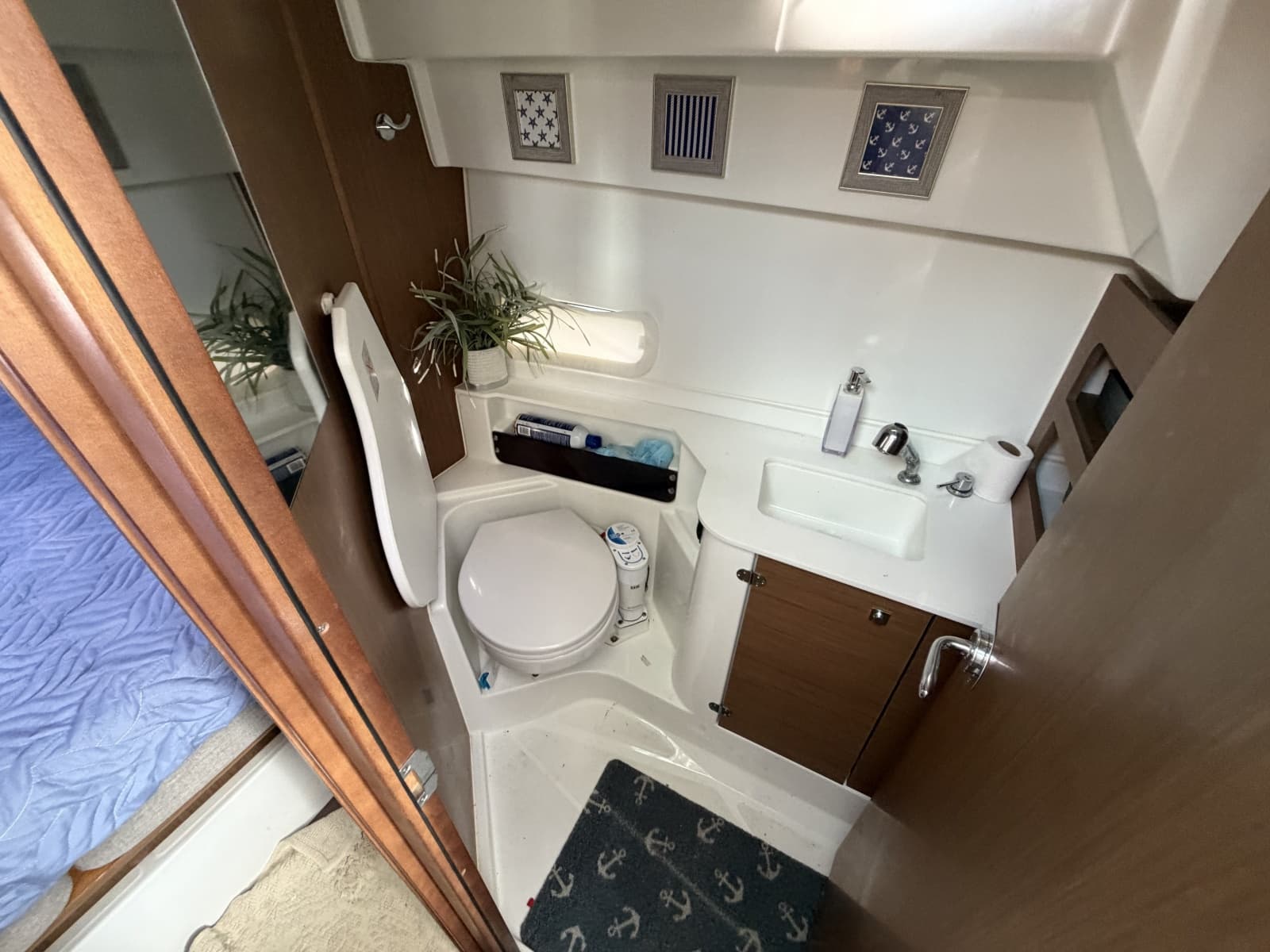 2021 Beneteau Antares - Photo 30