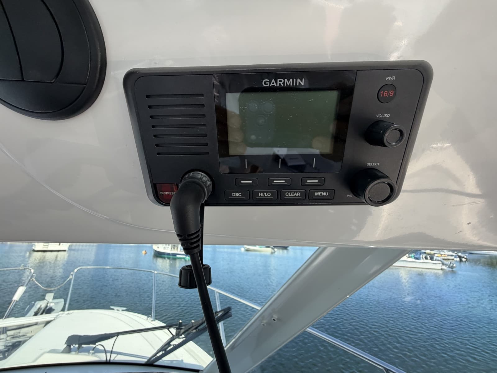 2021 Beneteau Antares - Photo 25