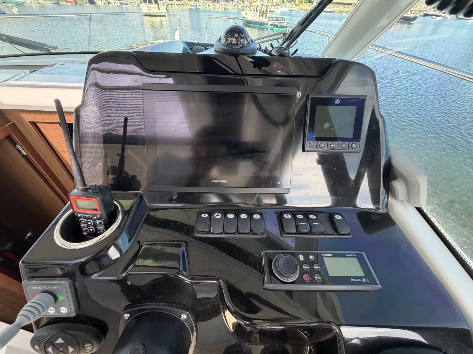 2021 Beneteau Antares - Photo 21
