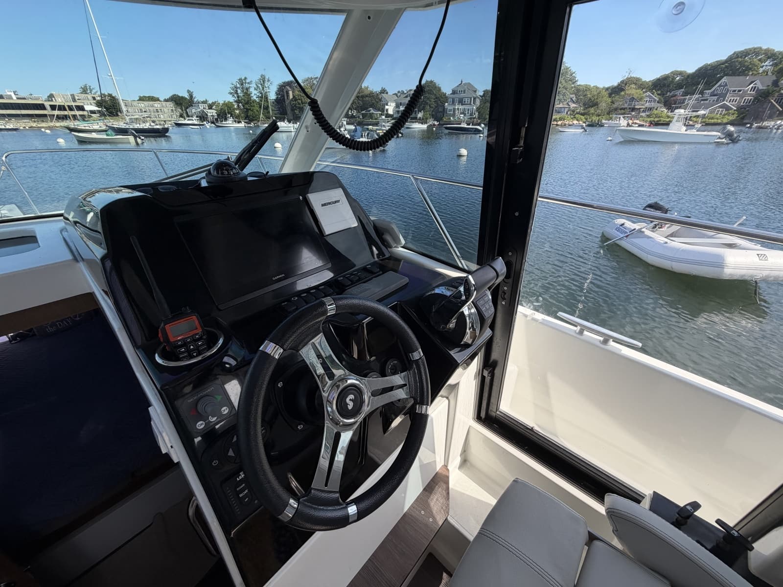 2021 Beneteau Antares - Photo 20