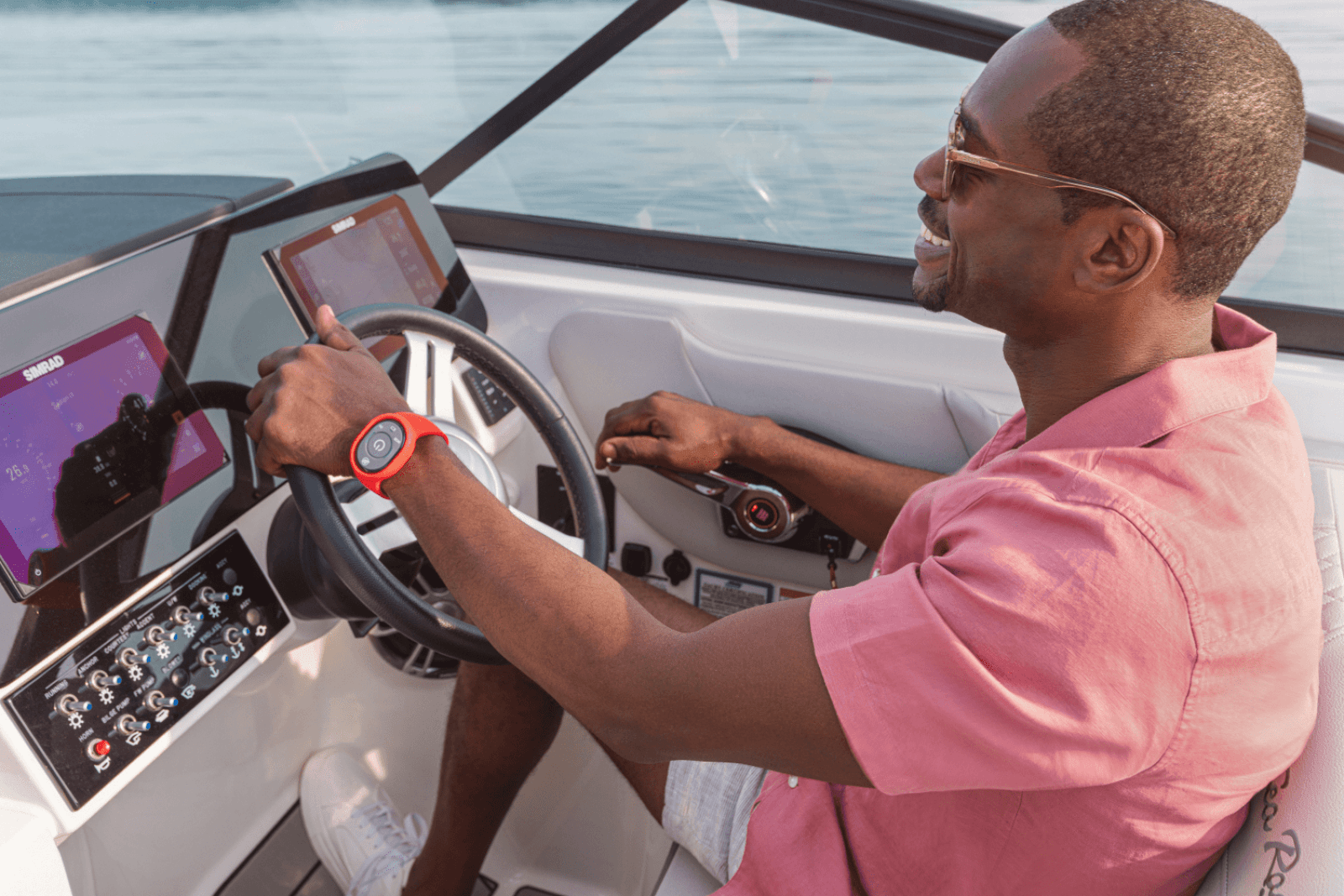 2025 Sea Ray SDX 270 Outboard - Photo 35