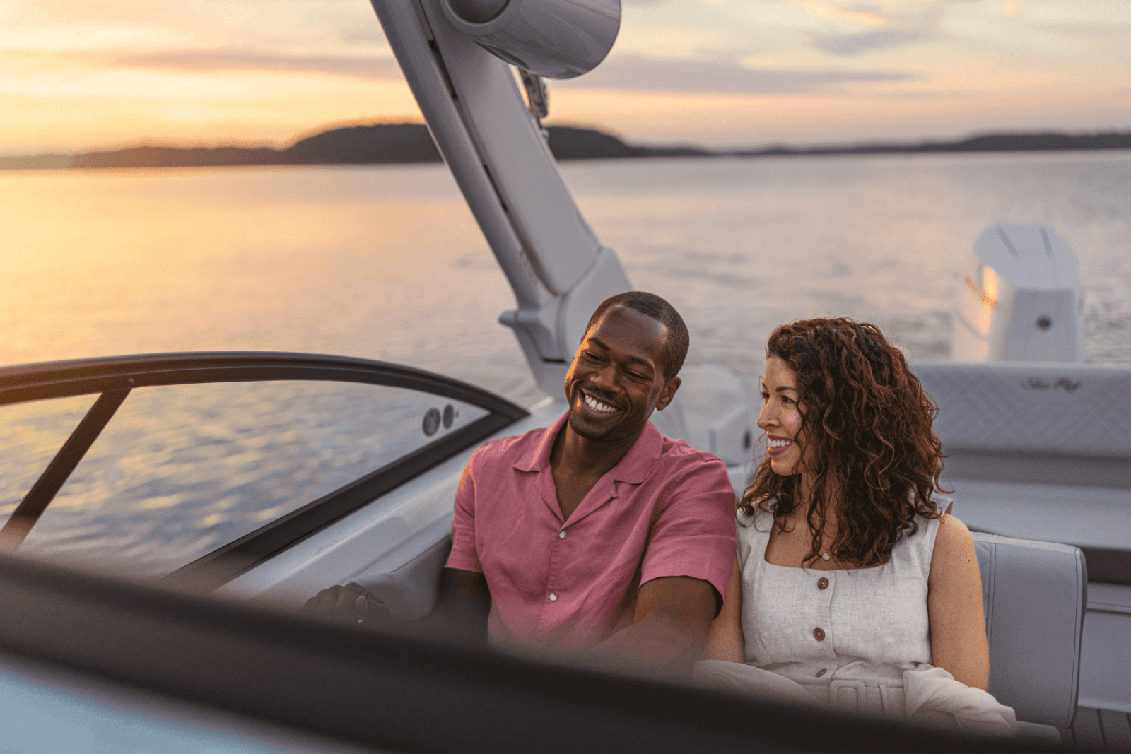 2025 Sea Ray SDX 270 Outboard - Photo 30