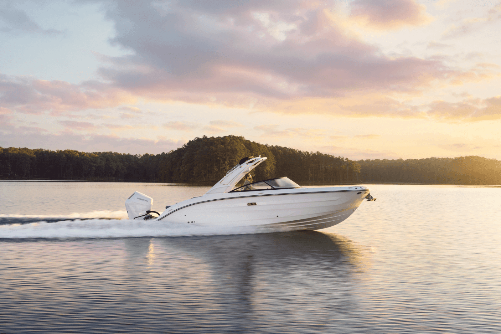 2025 Sea Ray SDX 270 Outboard - Photo 4