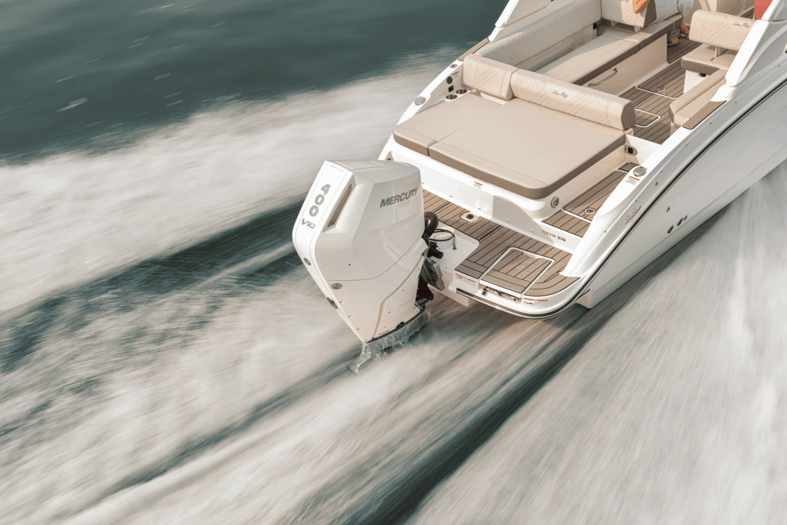 2025 Sea Ray SDX 270 Outboard - Photo 41