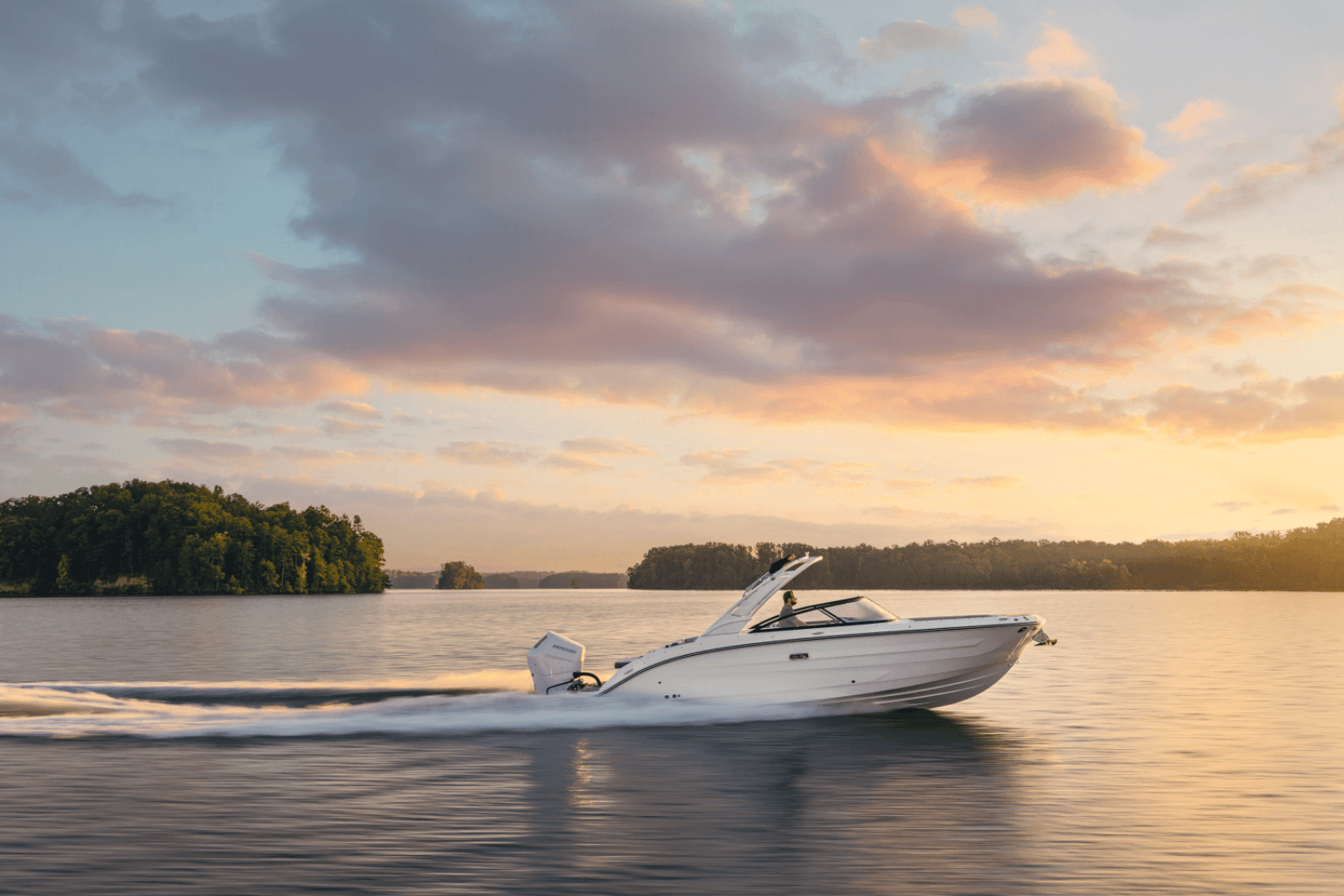 2025 Sea Ray SDX 270 Outboard - Photo 40