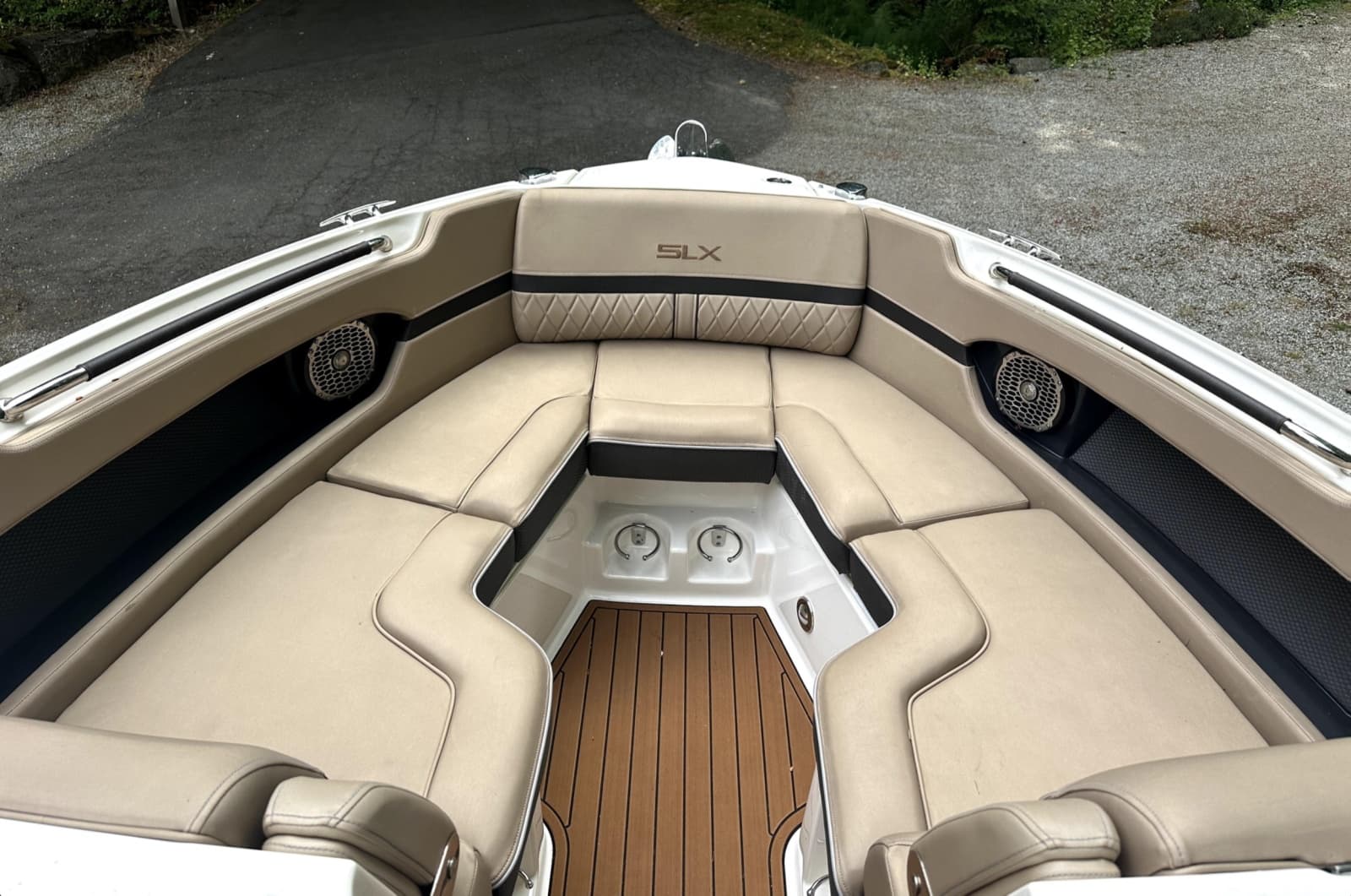 2016 Sea Ray SLX 250 - Photo 11