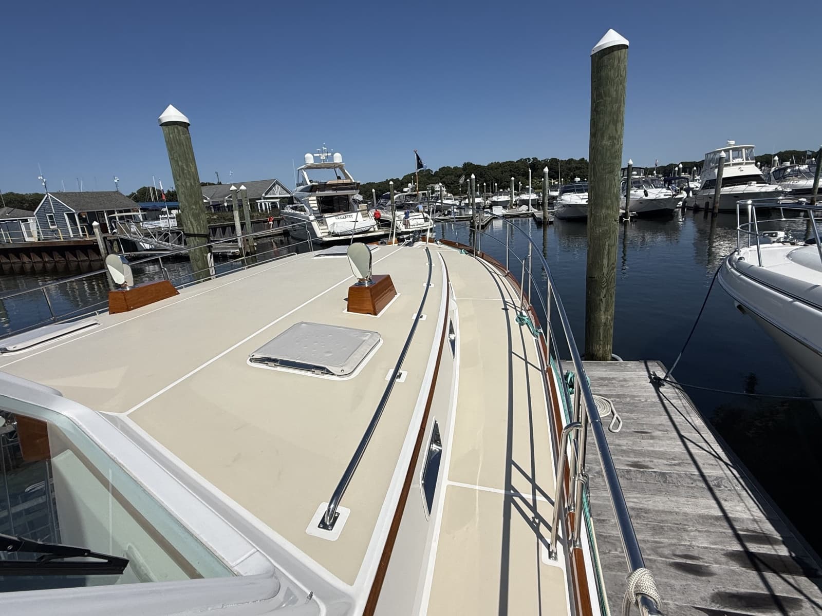2003 Grand Banks 49 Eastbay HX - Photo 11